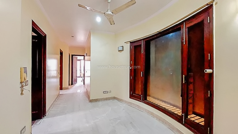4 BHK Flat For Rent in Anand Niketan