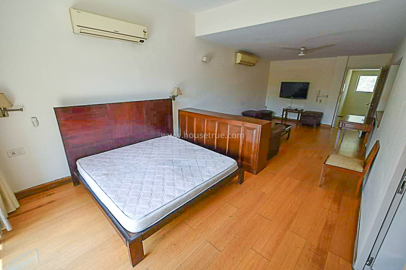 1 BHK Flat For Rent in Jor Bagh