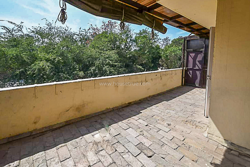 1 BHK Flat For Rent in Jor Bagh