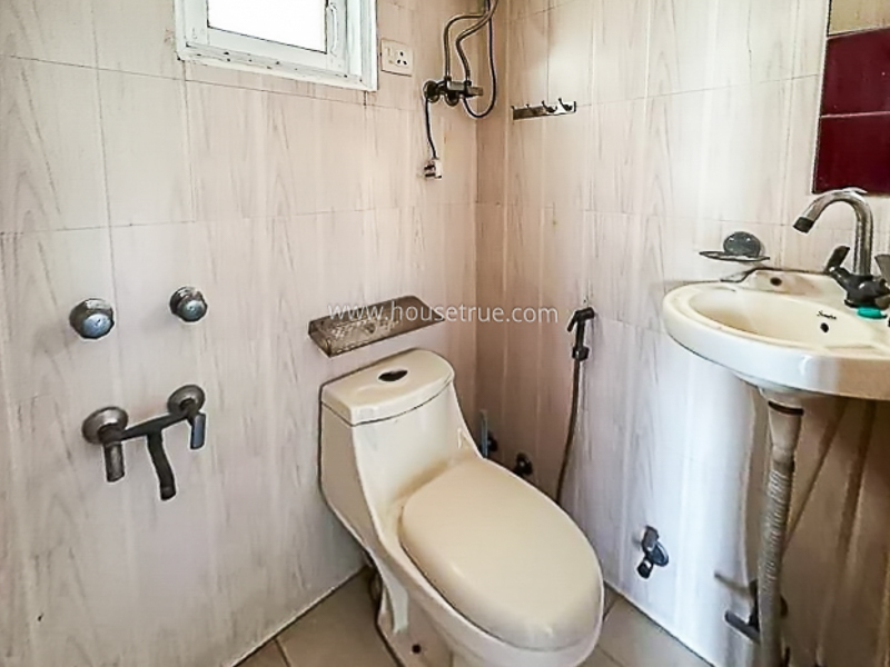 3 BHK Builder Floor For Rent in Nizamuddin East