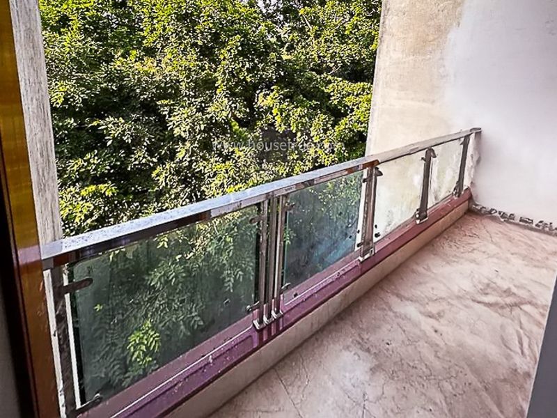 3 BHK Builder Floor For Rent in Nizamuddin East