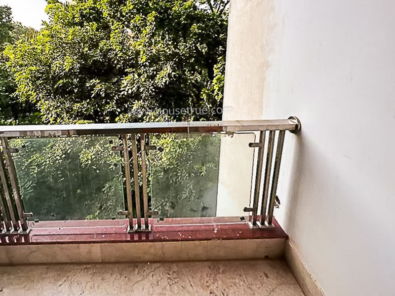 3 BHK Builder Floor For Rent in Nizamuddin East