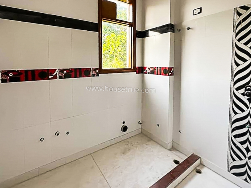 3 BHK Builder Floor For Rent in Nizamuddin East