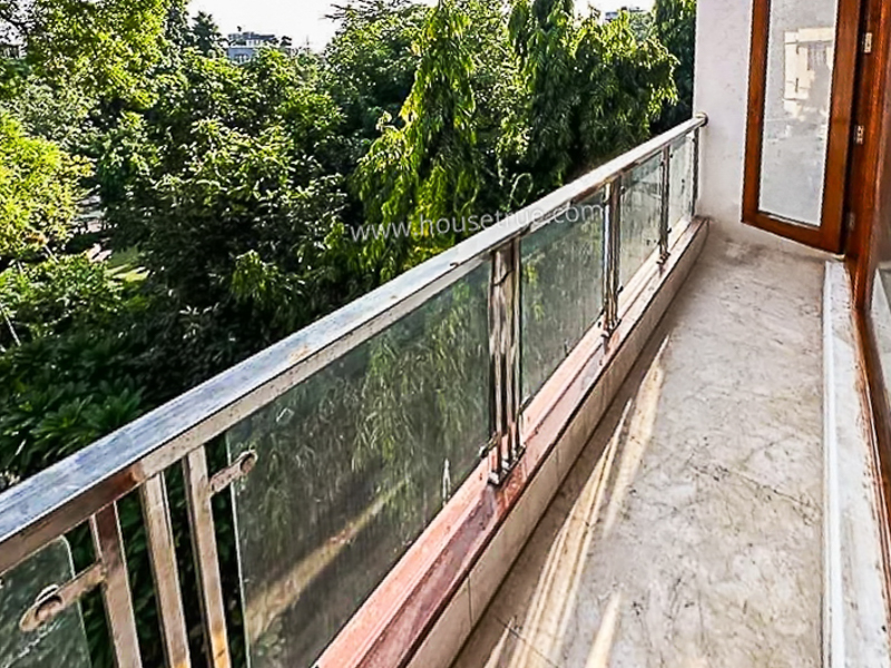 3 BHK Builder Floor For Rent in Nizamuddin East