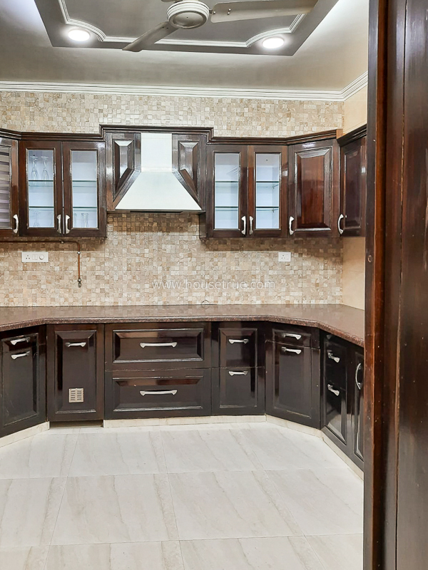 4 BHK Flat For Rent in Greater Kailash Part 2