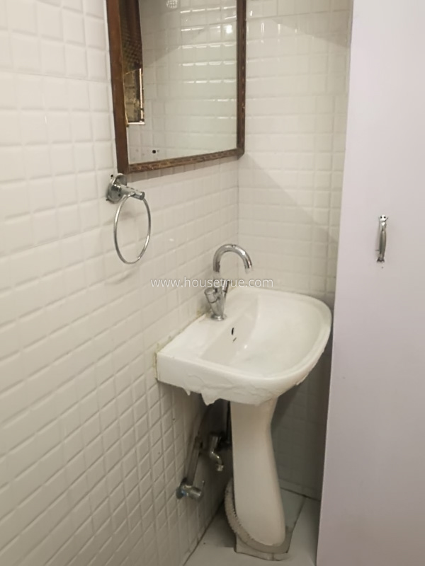 4 BHK House For Rent in Panchsheel Park