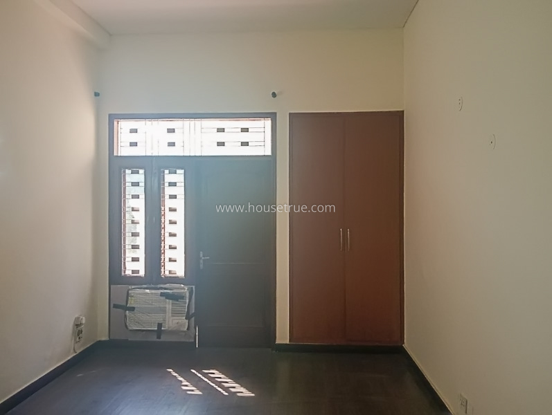 3 BHK Flat For Rent in Greater Kailash Part 2