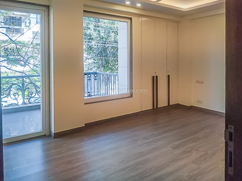 4 BHK Builder Floor For Rent in Safdarjung Enclave