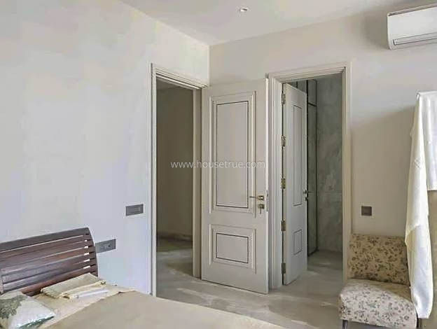 4 BHK Builder Floor For Rent in Anand Lok