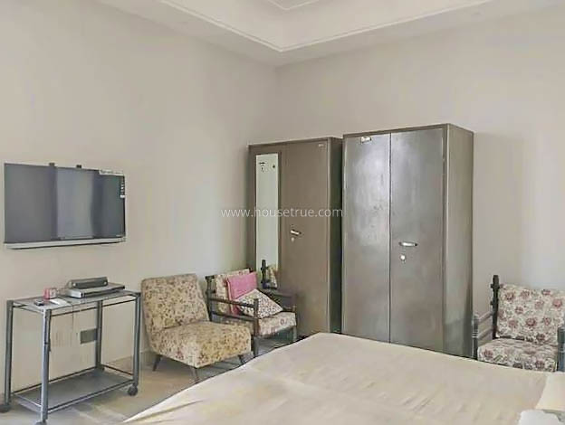 4 BHK Builder Floor For Rent in Anand Lok