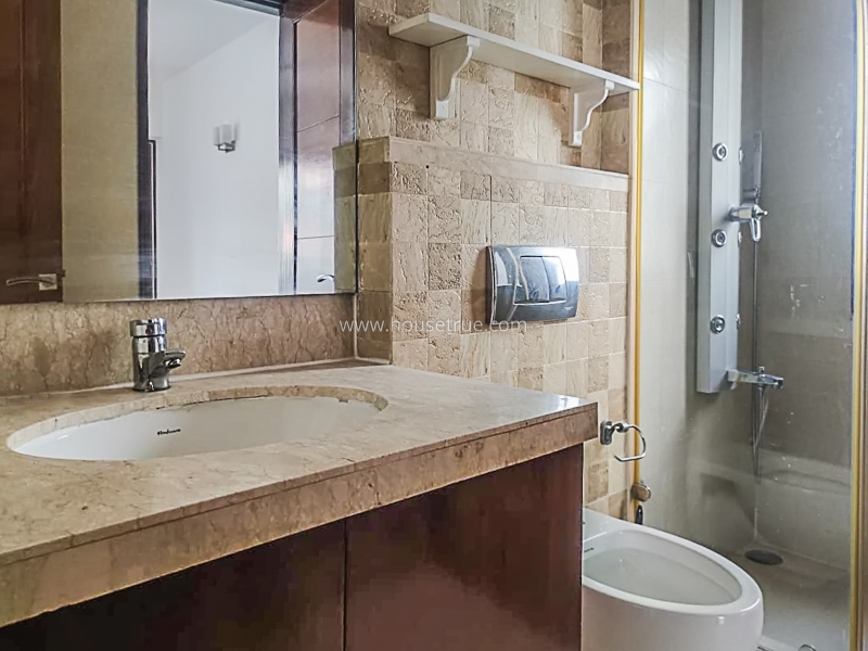 4 BHK Builder Floor For Rent in Vasant Vihar