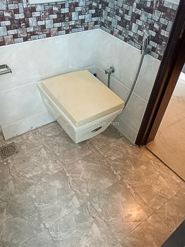 4 BHK Builder Floor For Rent in East Of Kailash