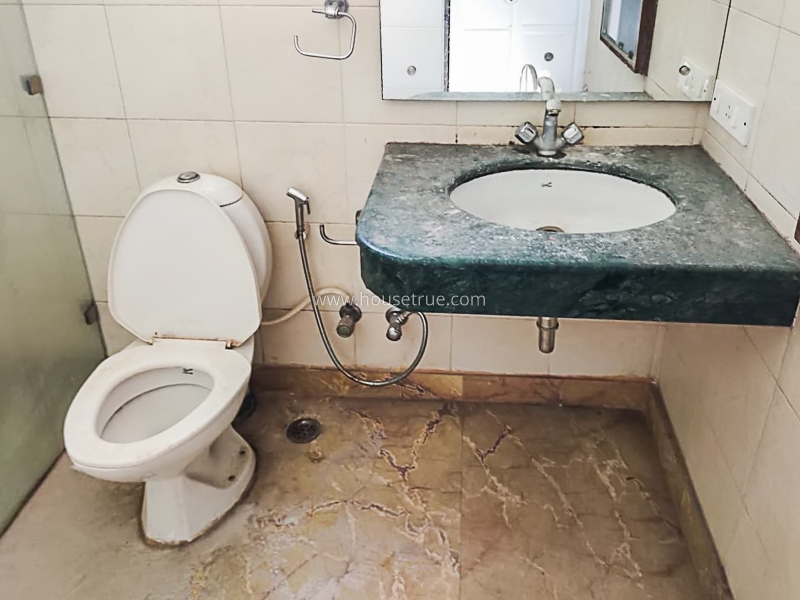 3 BHK Flat For Rent in Vasant Vihar