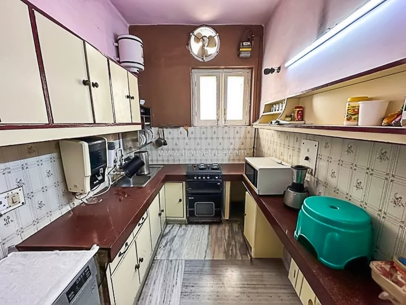 2 BHK Flat For Rent in Hauz Khas