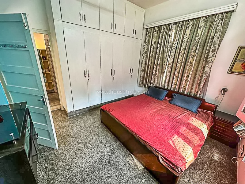 2 BHK Flat For Rent in Hauz Khas