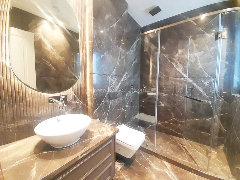 4 BHK Builder Floor For Rent in Vasant Vihar