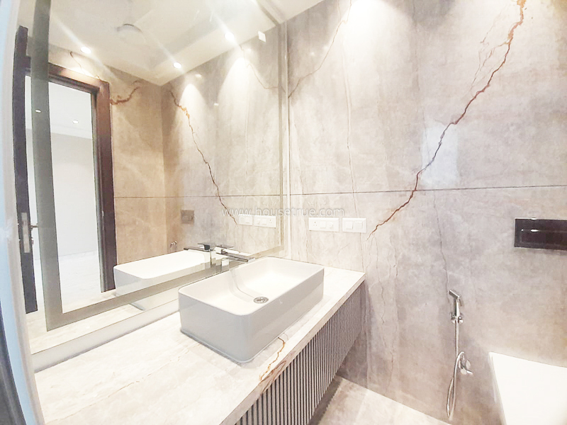 4 BHK Builder Floor For Rent in Vasant Vihar
