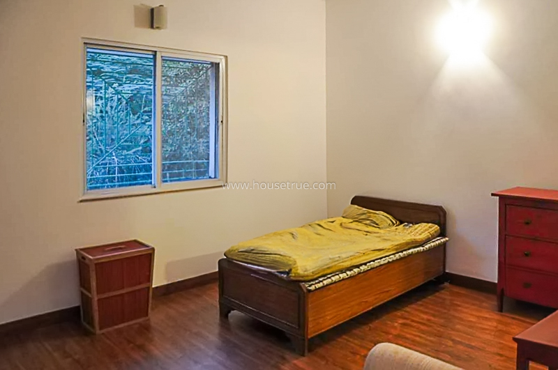 2 BHK Flat For Rent in Jangpura Extension