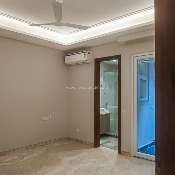 3 BHK Builder Floor For Rent in Safdarjung Enclave