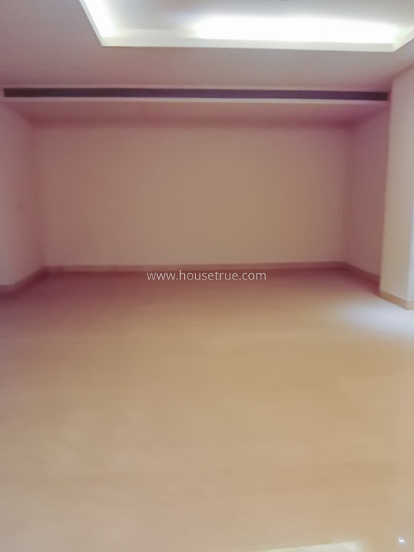 4 BHK Duplex For Rent in Shanti Niketan