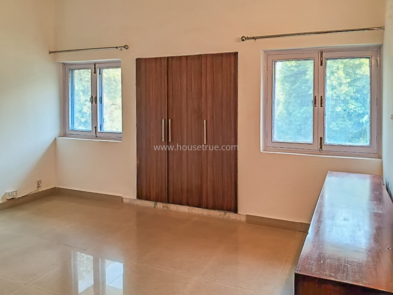 3 BHK Flat For Rent in Jor Bagh