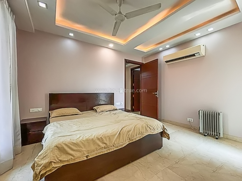 3 BHK Builder Floor For Rent in Safdarjung Enclave