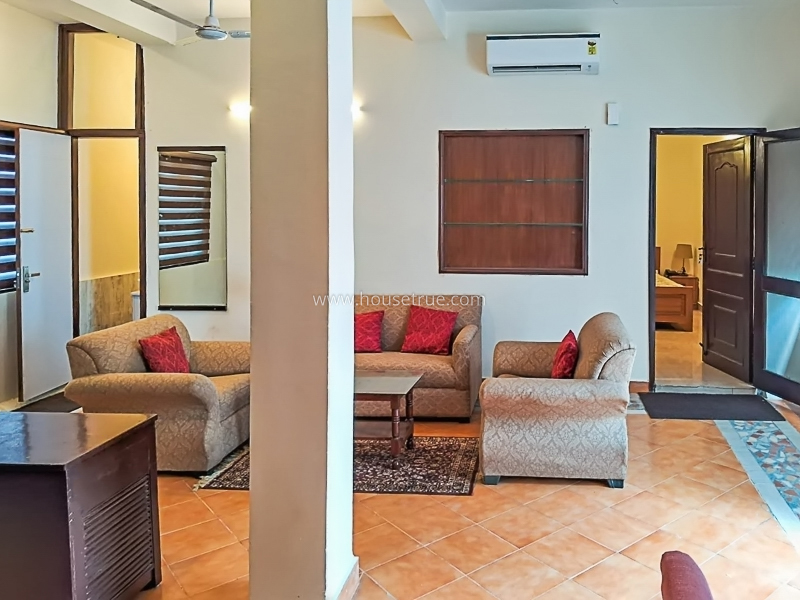 2 BHK Flat For Rent in Defence Colony