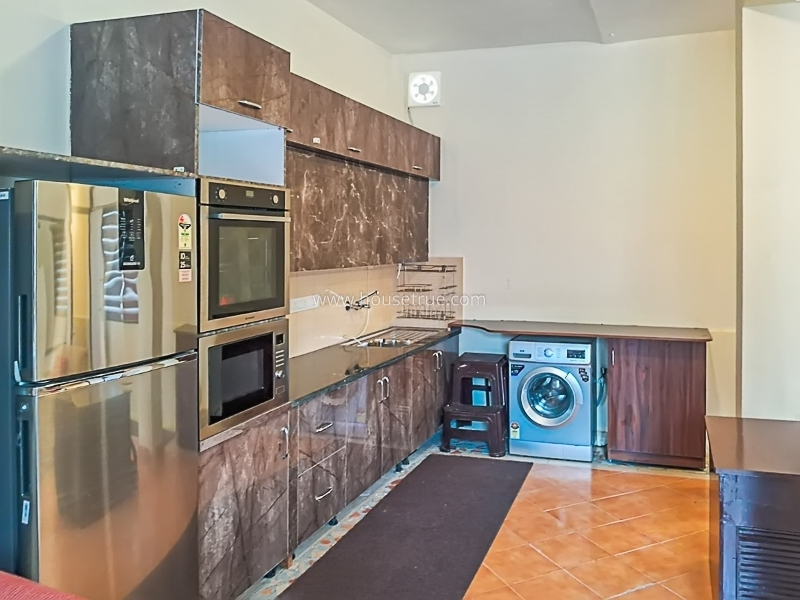 2 BHK Flat For Rent in Defence Colony