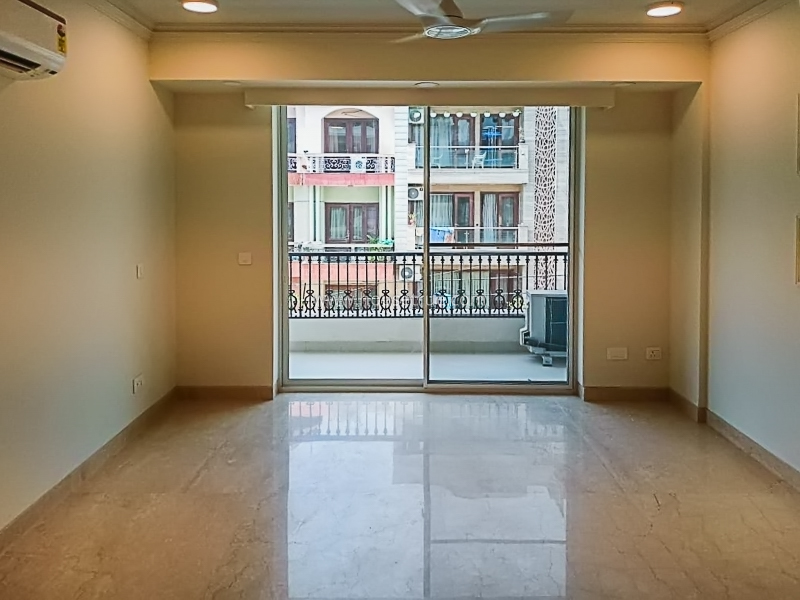 3 BHK Builder Floor For Rent in Sarvapriya Vihar