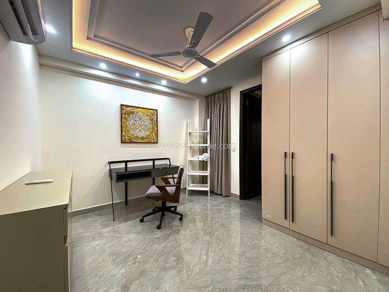 4 BHK Builder Floor For Rent in Anand Niketan