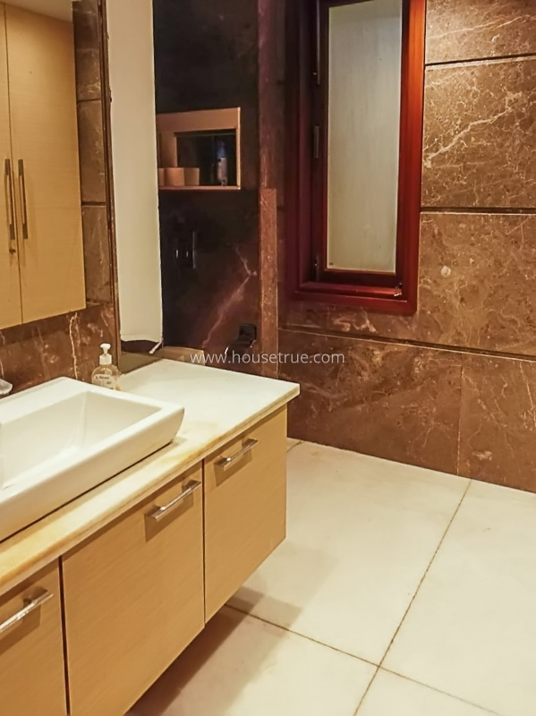 3 BHK Builder Floor For Rent in Safdarjung Enclave
