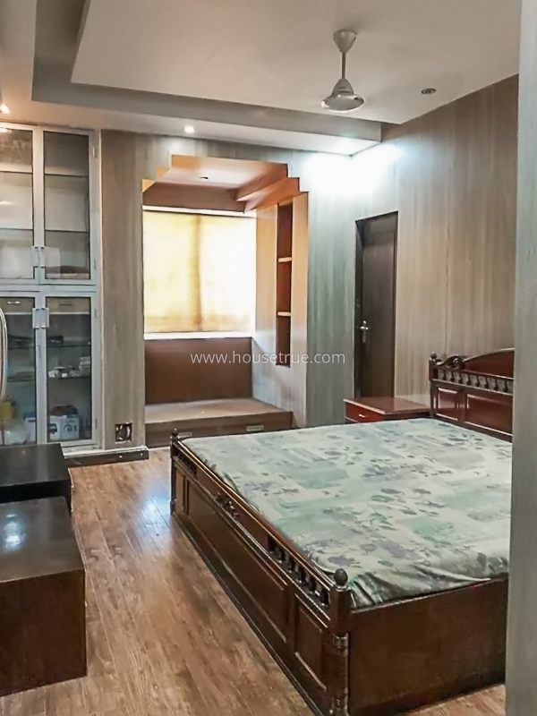3 BHK Flat For Rent in Vasant Vihar