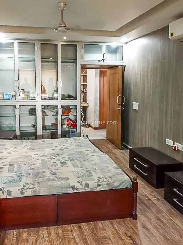 3 BHK Flat For Rent in Vasant Vihar