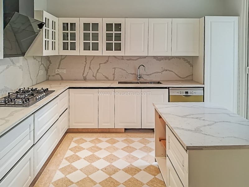 4 BHK Builder Floor For Rent in Defence Colony