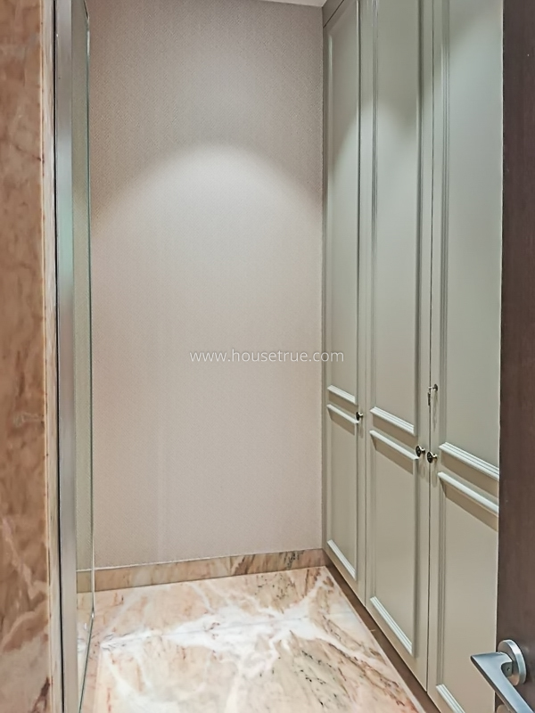 4 BHK Builder Floor For Rent in Defence Colony