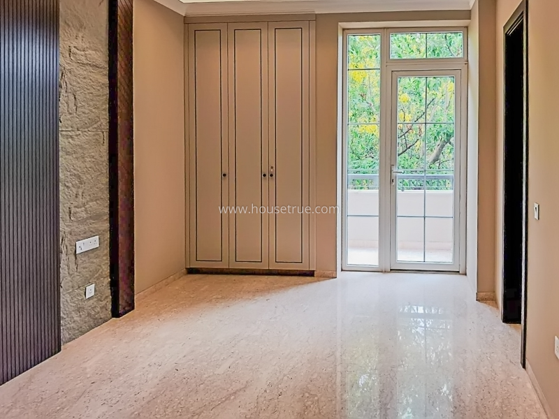 4 BHK Builder Floor For Rent in Defence Colony