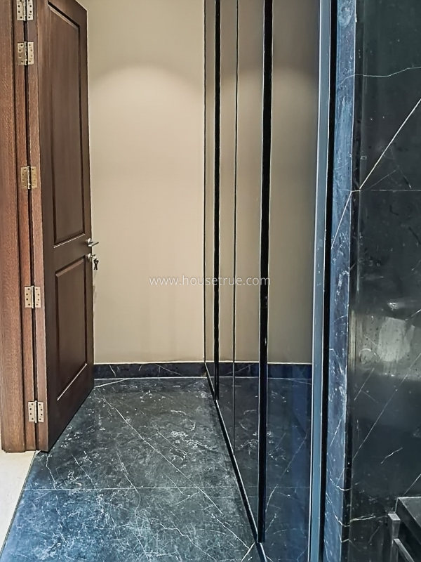 4 BHK Builder Floor For Rent in Defence Colony