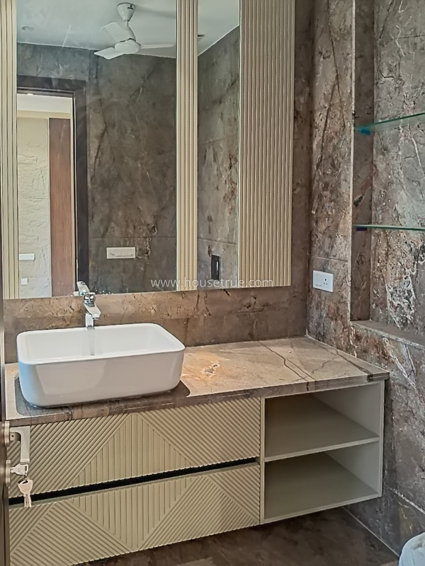 4 BHK Builder Floor For Rent in Defence Colony