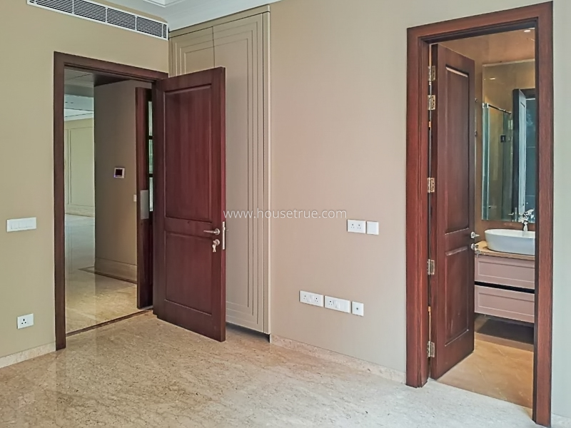 4 BHK Builder Floor For Rent in Defence Colony