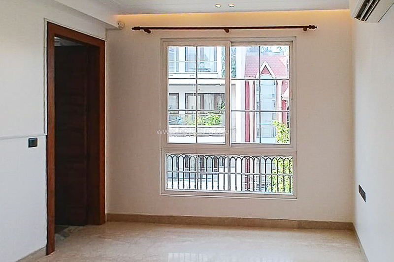 3 BHK Builder Floor For Rent in Defence Colony