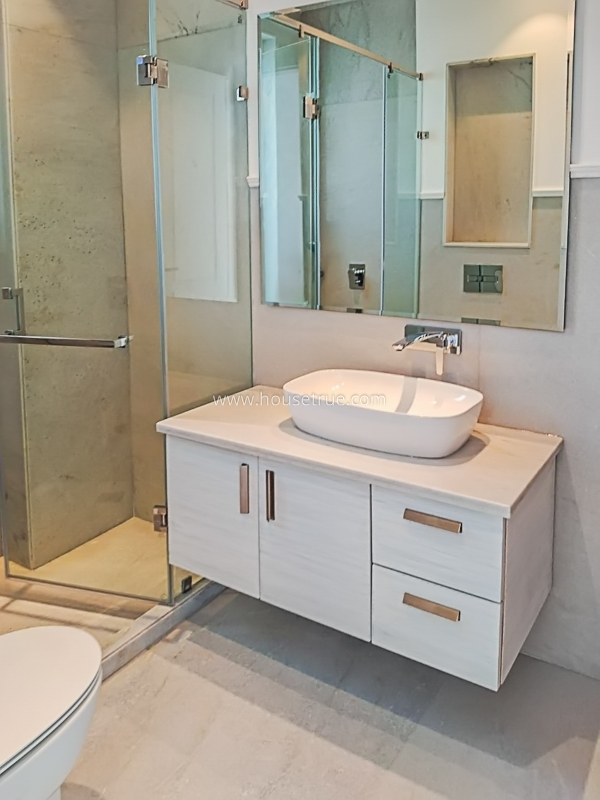 4 BHK Builder Floor For Rent in Defence Colony