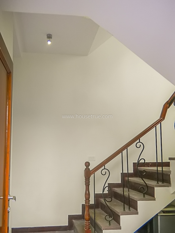 2 BHK Flat For Rent in Vasant Vihar