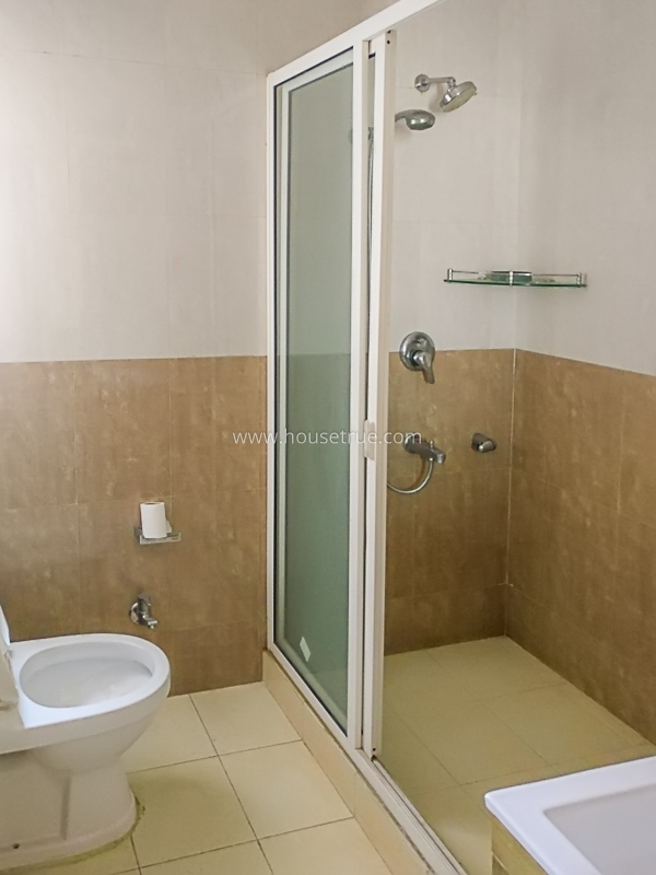 2 BHK Flat For Rent in Vasant Vihar