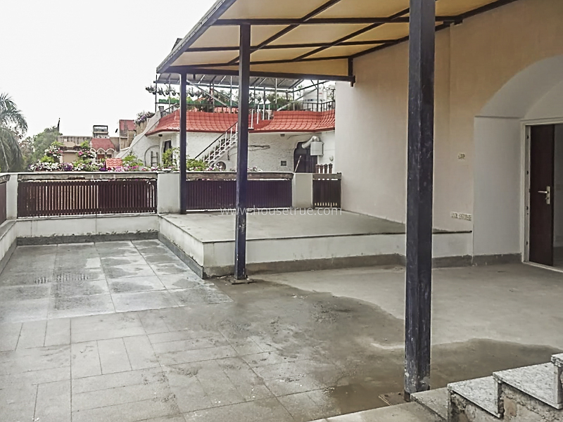7 BHK House For Rent in New Friends Colony