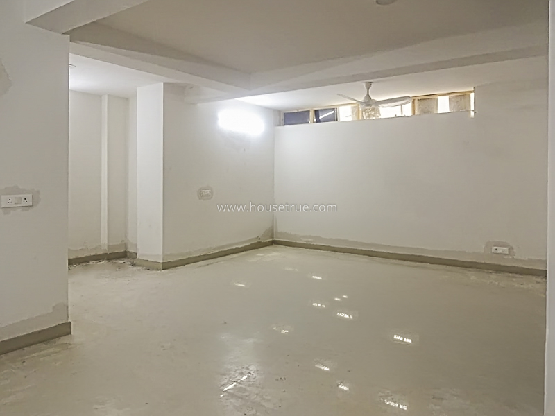 7 BHK House For Rent in New Friends Colony