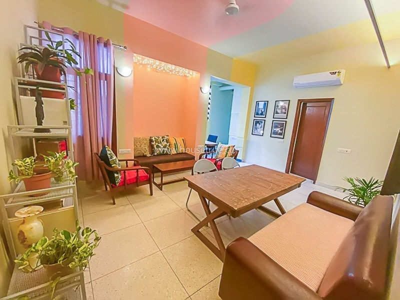 2 BHK Flat For Rent in New Friends Colony