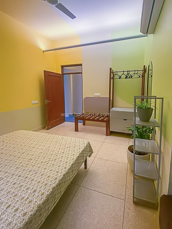 2 BHK Flat For Rent in New Friends Colony