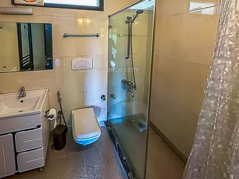 3 BHK Builder Floor For Rent in Jangpura Extension