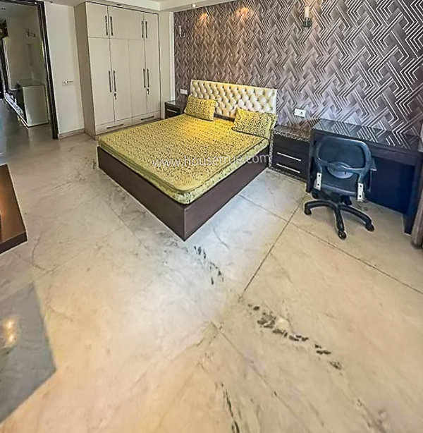 3 BHK Builder Floor For Rent in Jangpura Extension