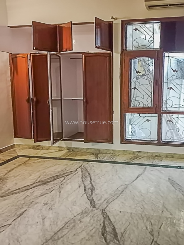 4 BHK Flat For Rent in Greater Kailash Part 1